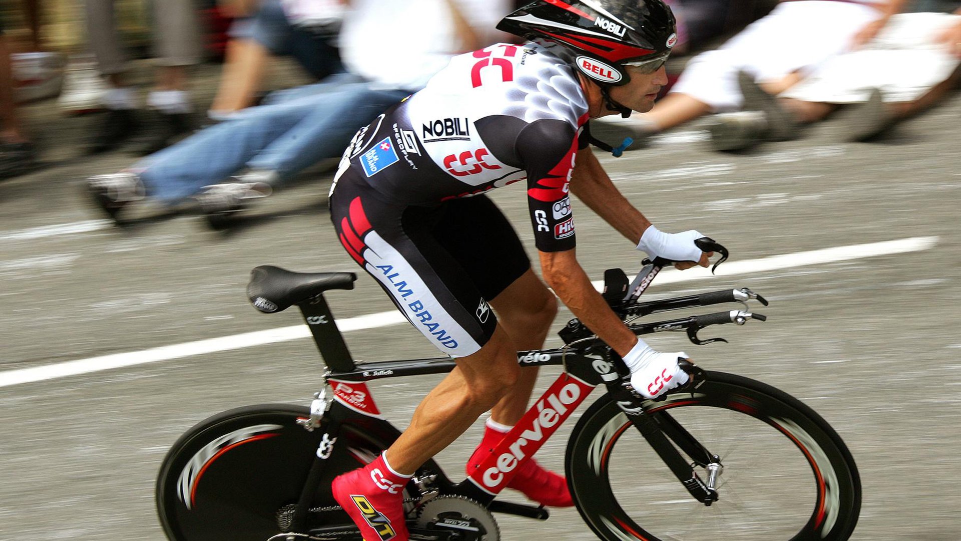 单人突破：那些让你屏息凝视的华丽过人，单人技巧